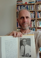 Kniha Návrat domů. Po stopách obětí holocaustu v Liberci s  kapitolou od Tomáše Petrů o indonesistovi Harrym J. Bendovi získala další ocenění.